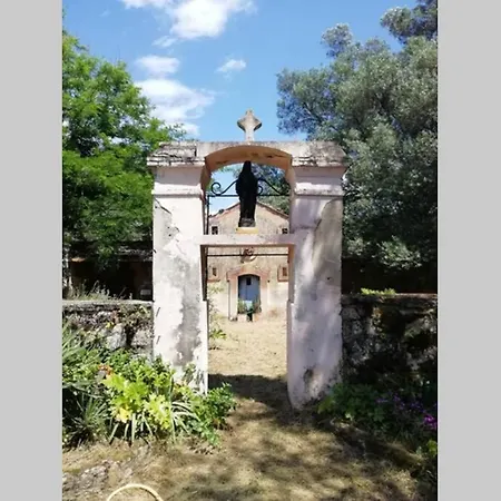 A Maestra Vila Sartène